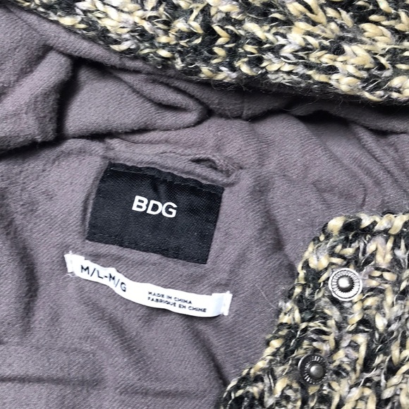 BDG Men’s Large Sweater Jacket - Picture 5 of 7